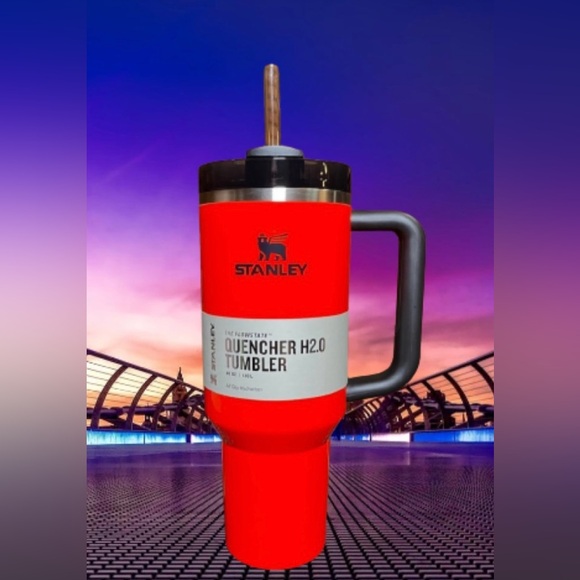 Stanley 40oz H2O Flowstate NEON Collection Quencher Tumbler. Your choice - Picture 2 of 7